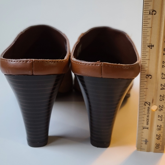 Studio Works Heels - Picture 2 of 8